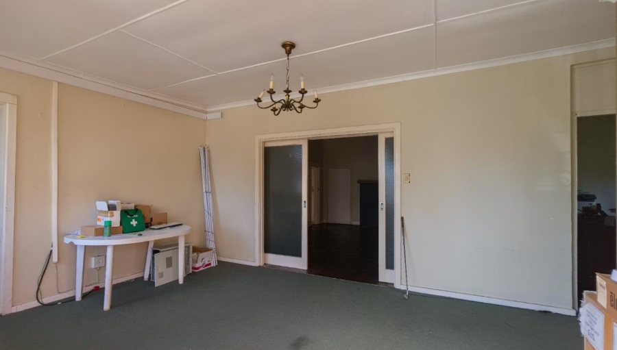 5 Bedroom Property for Sale in Selborne Eastern Cape